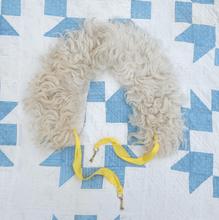 Load image into Gallery viewer, Sheep Shawl No.1