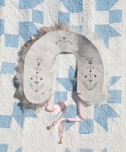 Load image into Gallery viewer, Sheep Shawl No.7
